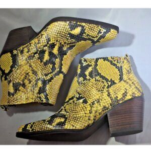 Sam Edelman Women Winona Yellow Snake Print Leather Western Bootie Size 6M